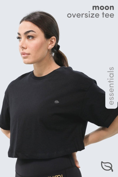 W Moon Tee Oversized Cropped - Black