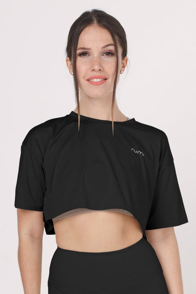 Rumi Earth - W MoveAir Tee Cropped - Black - R111121BKP - Tops