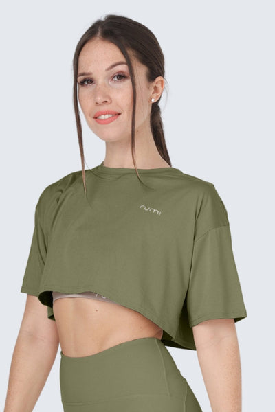 Rumi Earth - W MoveAir Tee Cropped - Leaf Deep - R111121LDP - Tops